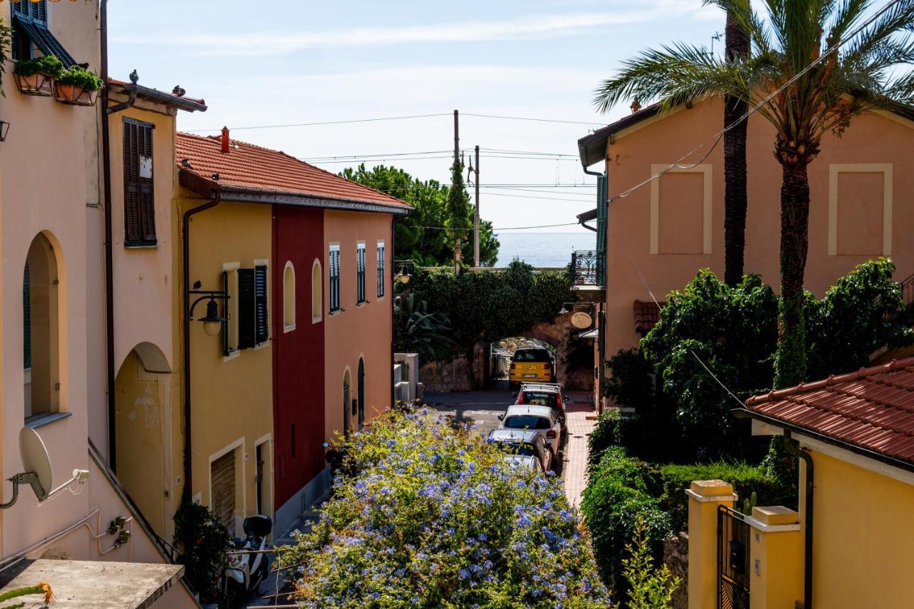 New Fishermans House Seaside, Air Conditioning & Wi-Fi Bordighera Eksteriør bilde